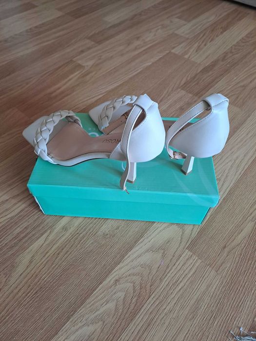 Дамски елегантни сандали