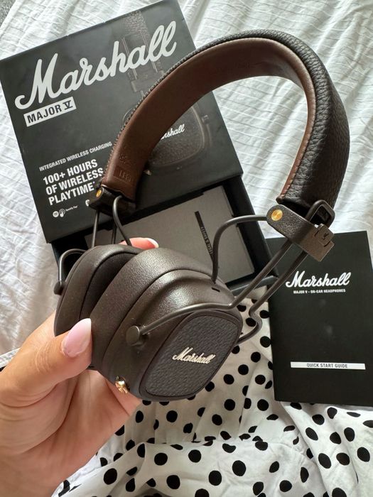 Продам нашникик