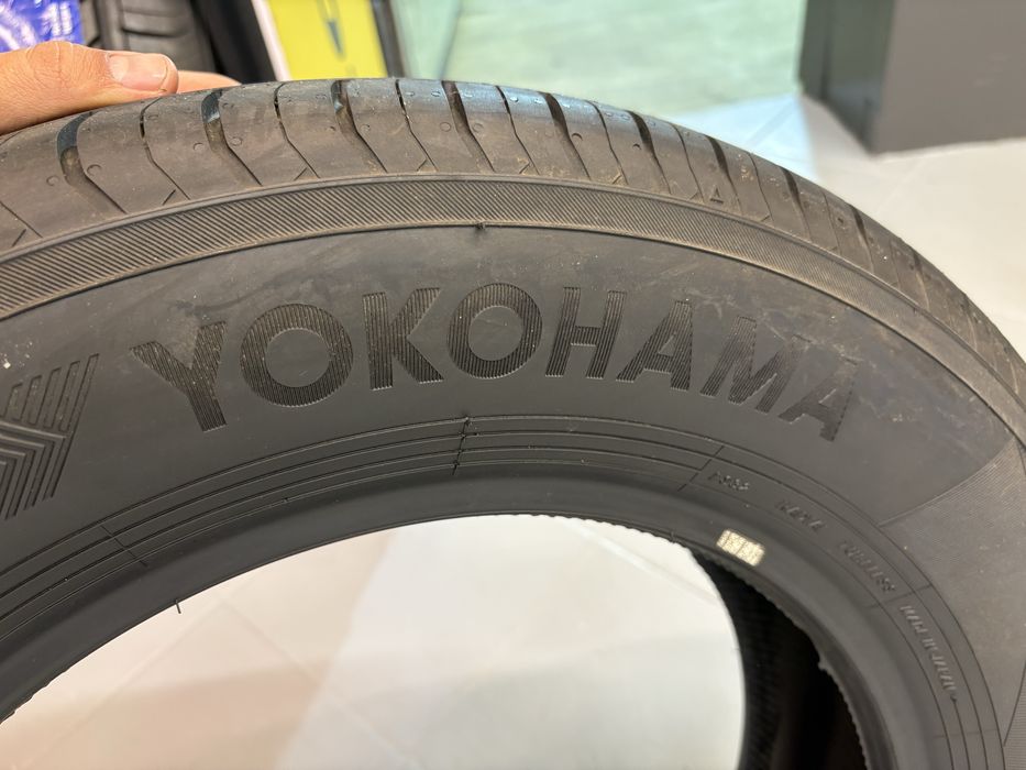 Yokonama 205/65R16 es32
