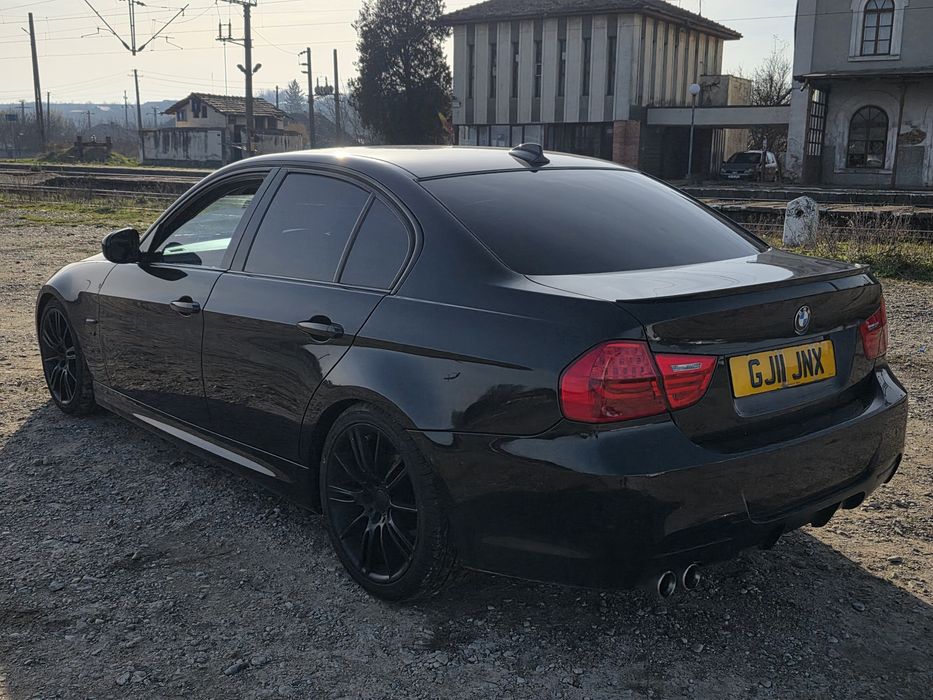 Tripla BMW E90 Facelift Stop BMW E90 LCI