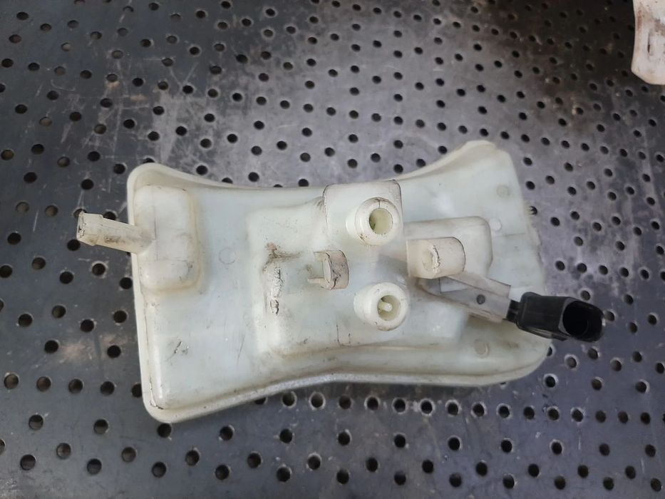 vas lichid frana audi a4 b6 passat b5 8e0611301e