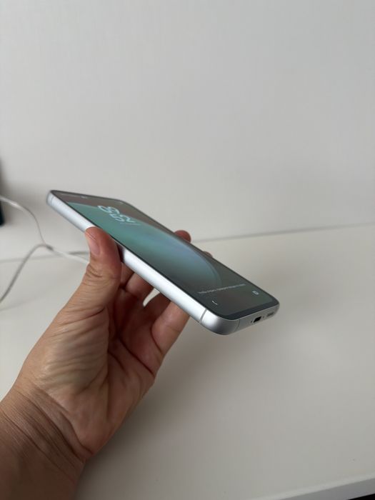 Самсунг Галакси S23Fee  256гб