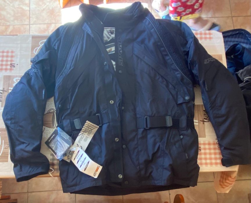 Geaca / pantaloni profesionali motocicleta (Spoon / Dainese)