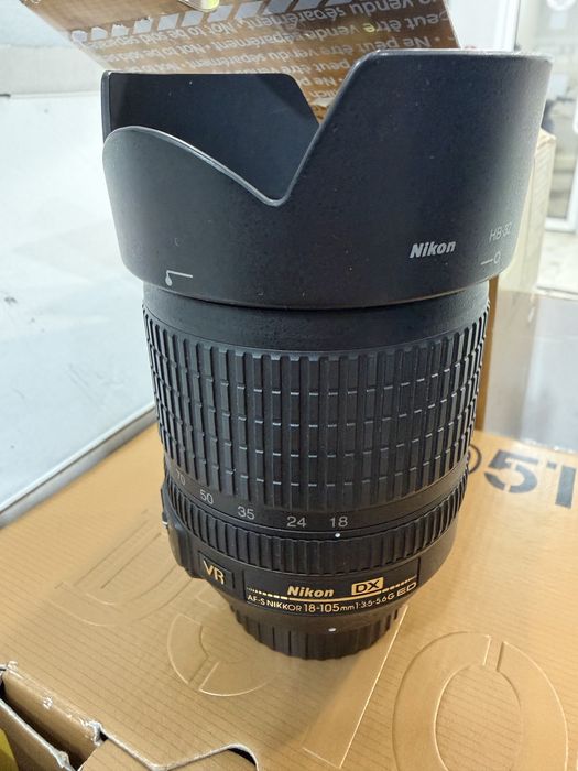 Фотоаппарат “Nikon”