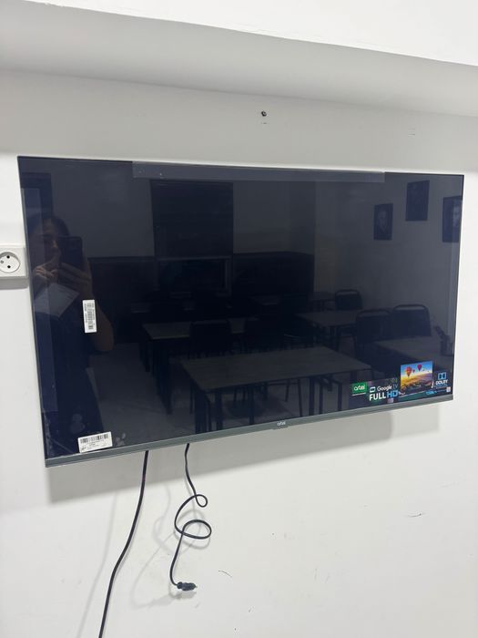 Продаются парты, стулья , шкаф и доски