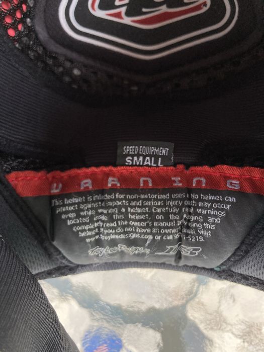 Casca DH Troy Lee Designs TLD D3 carbon