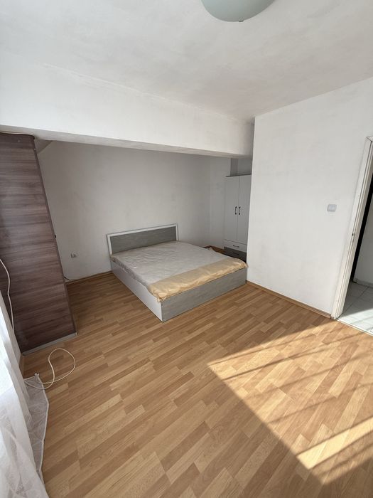 Дава се под наем Двустаен апартамент в Стара Загора, Център - 75 кв.м за 341.7 € - Снимка #6