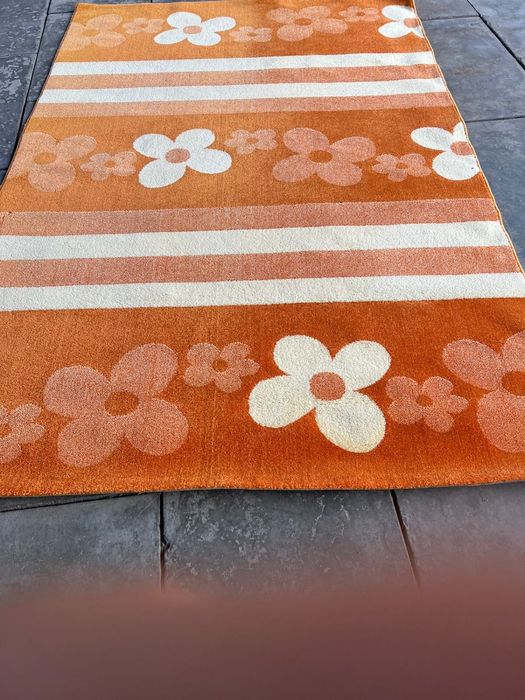 Срочно продам ковер