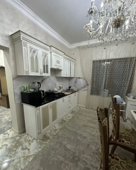 дом 4ком 6сот кв 100/2