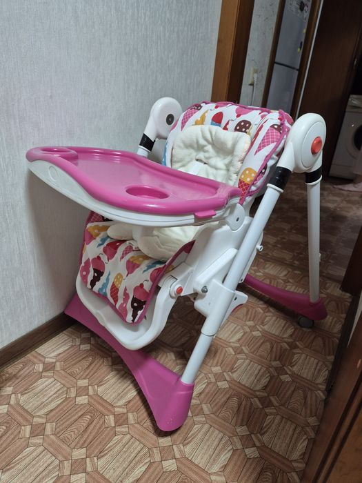 Детский стульчик для кормления б/у