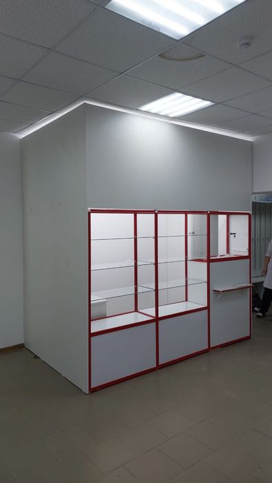 Продам витрину бутик в Шубарши (Сарколь)