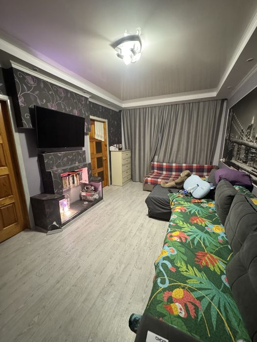 Продам 4х комн.квартиру