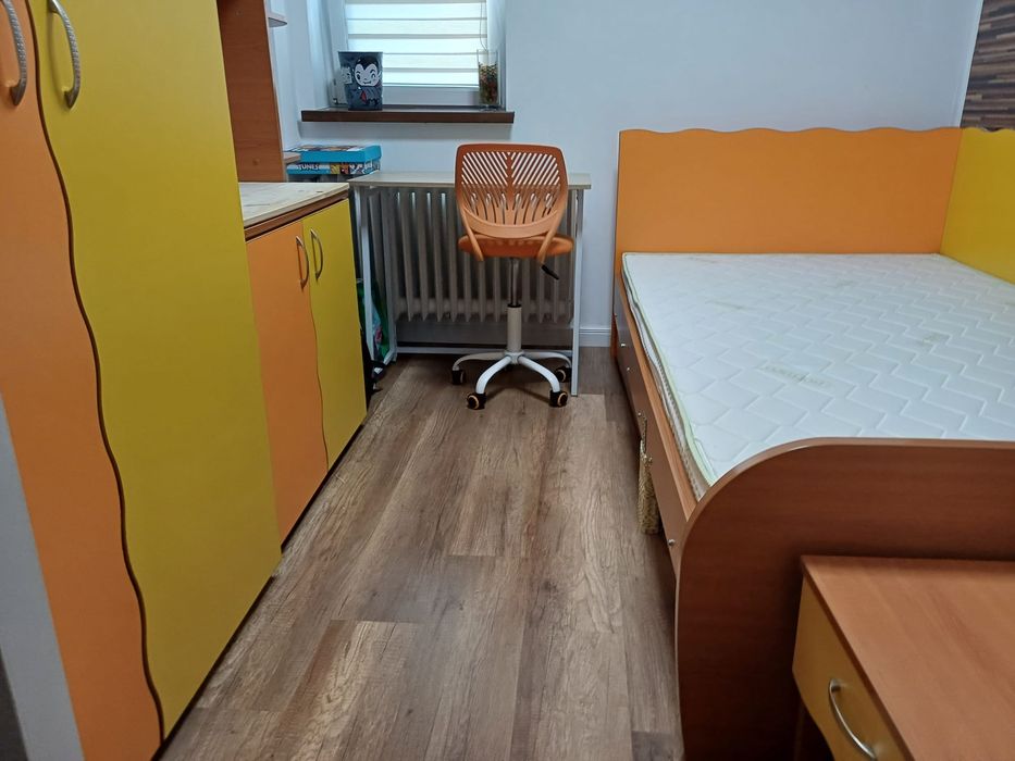 Vand set mobila, camera copii , second hand