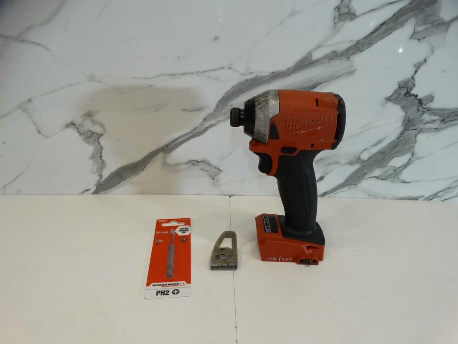 Milwaukee M18 FID 2 - Импакт драйвер
