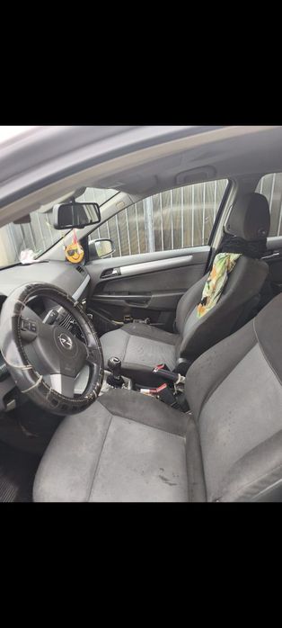OPEL Astra 2005 — imagine 4