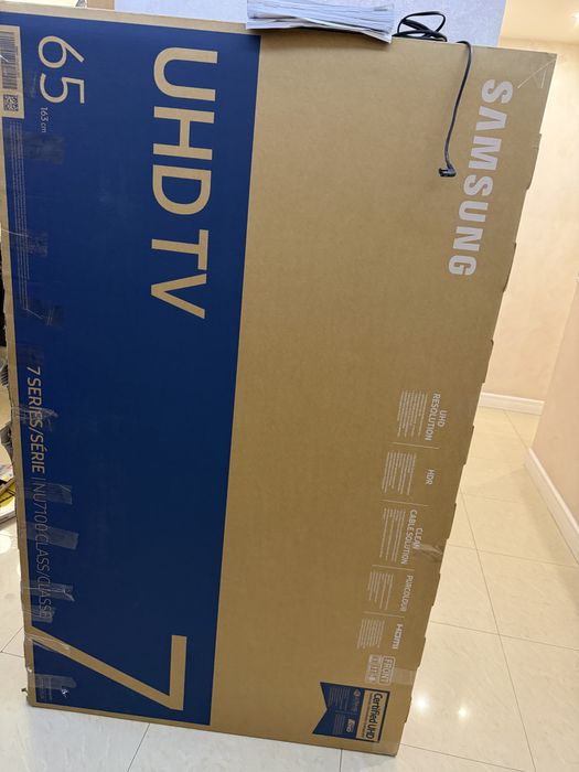 Samsung Smart TV 65 4К UHD UE65NU7102K