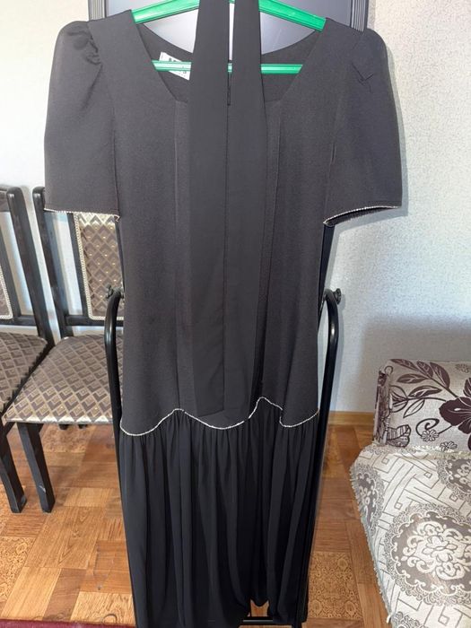 Продам чёрное вечернее платье