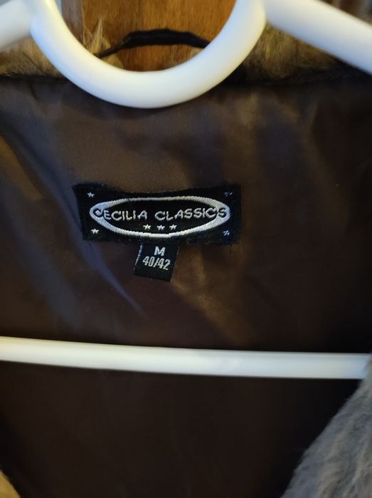 Официална рокля. Елек от еко косъм. Шлифер Зара