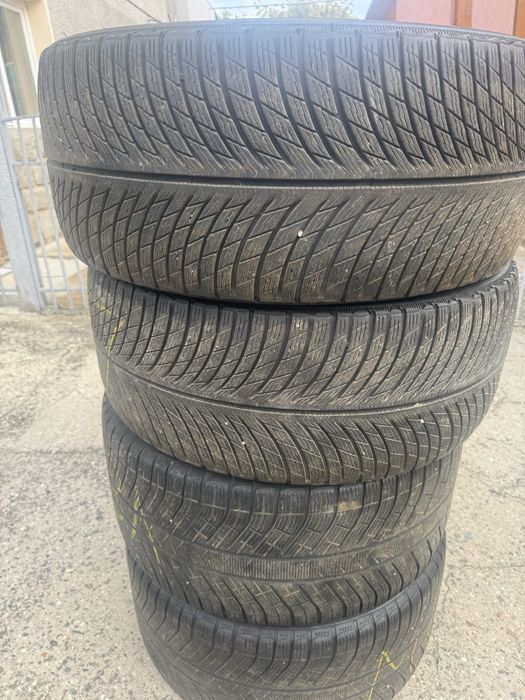 285 40 21  305 35 21 Michelin Pilot Alpin 5 SUV