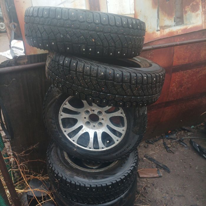 Комплект зимней резины
