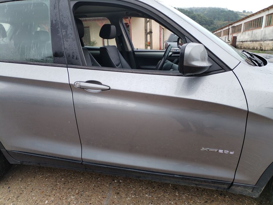 Ușa fata stânga/dreapta spate stânga/dreapta BMW f25 cod culoare A52