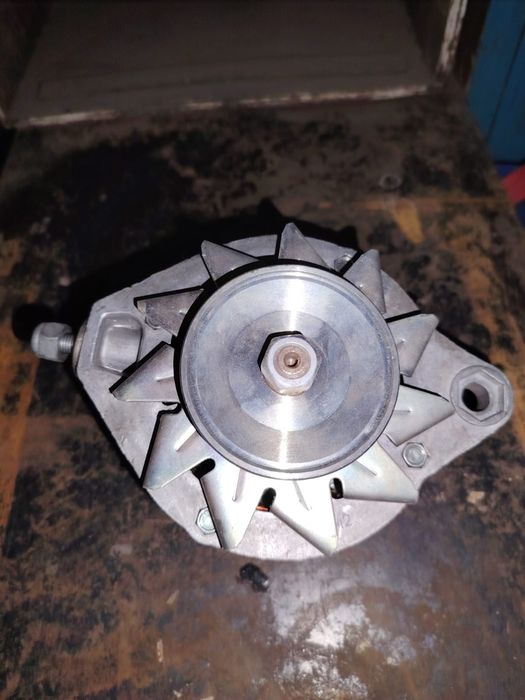 Генератор ВАЗ 2106