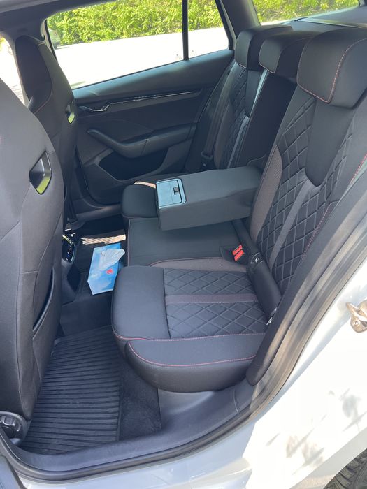 ** Vand Firma Taxi ** Cu Masina Skoda Octavia VRS **