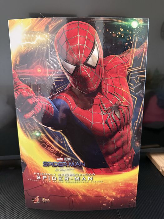 Hot toys Friendly Neighbourhood Spiderman