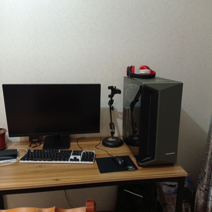 Kompyuter sotiladi 8mln 300 ming