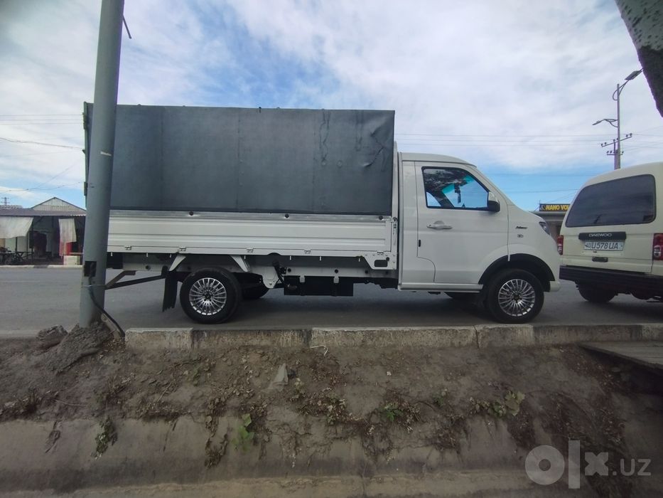 Shineray t30 ga tepasi ochiq tent bor sotiladi orqa eshigi xam bor