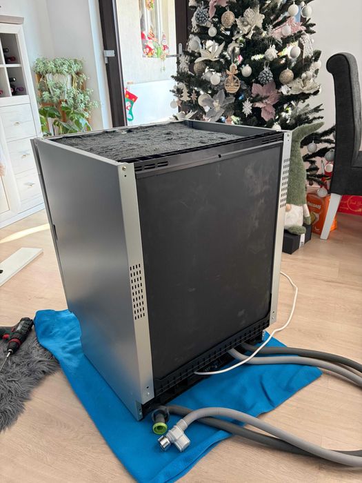 Masina de spalat vase incorporabila Pyramis 60 cm. Model DWJ 60FI