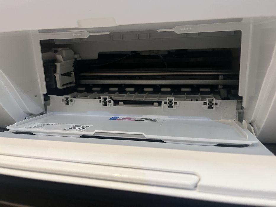 Imprimanta HPdeskjet 2700e  series
