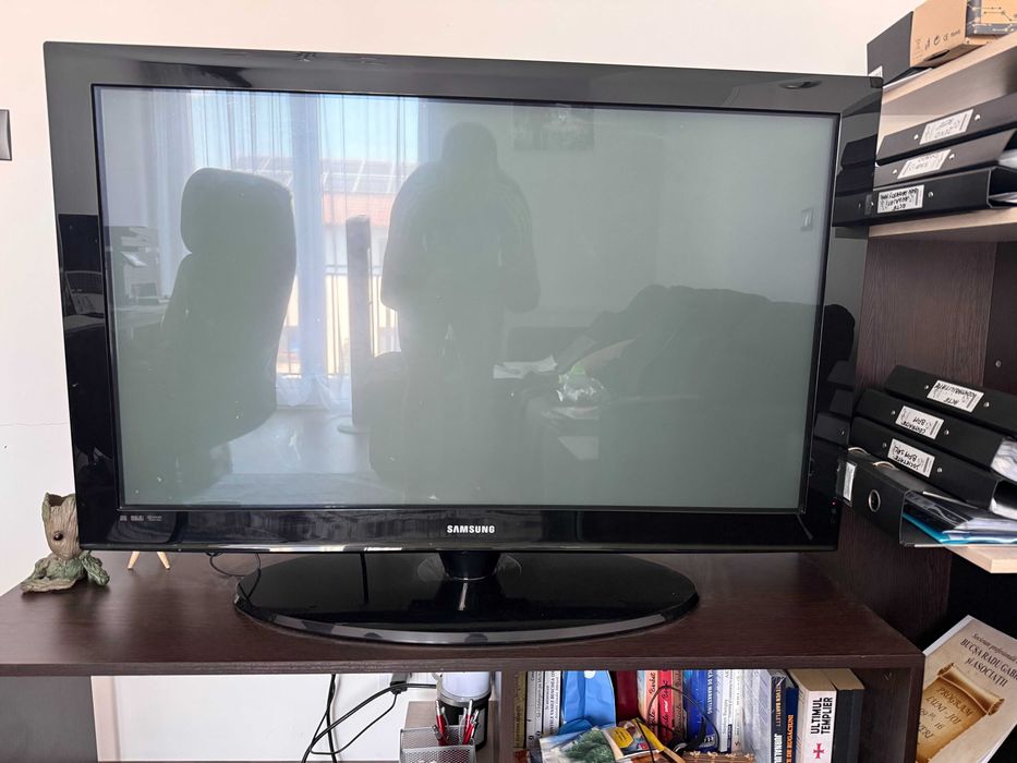 TV Plasma Samsung 42" (107 cm) – Stare bună de funcționare
