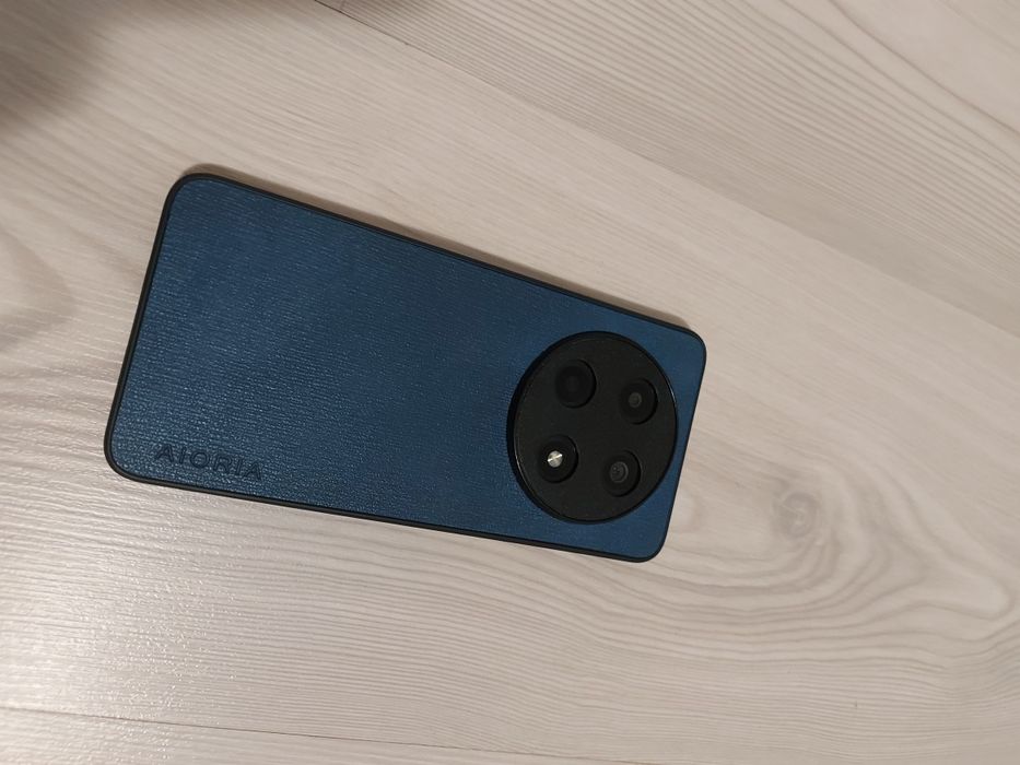 Huawei nova 12İ ЧИСТО НОВ