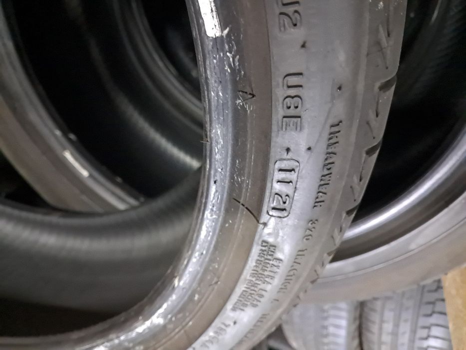 Anvelope second vara 225 40 R19 Bridgestone RFT* 2021