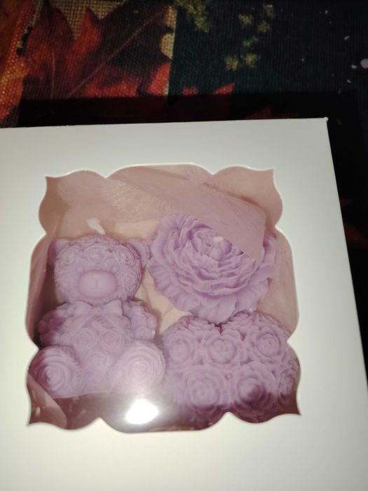 Подаръчен комлект ор ръчно изработени свещи