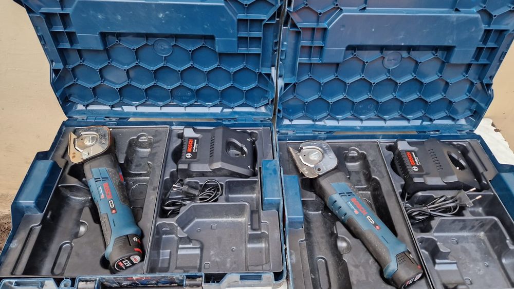 Foarfecă universala pe acumulator Bosch GUS12V-300