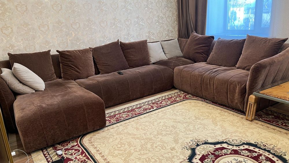 Продам диван б/у
