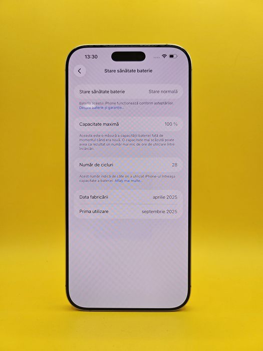 iPhone 16 Pro Max 256 GB White Titanium Baterie 100% 28 de cicluri