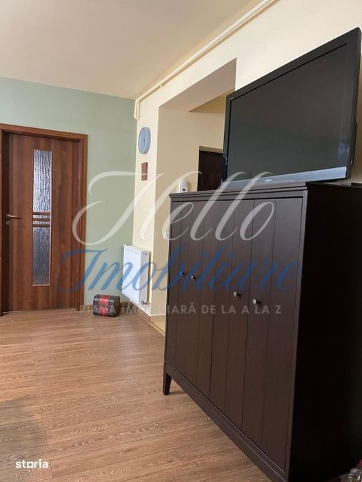 Vand apartament 3 camere  60mp+balcon 10 mp+terasa 20mp zona Stejarulu
