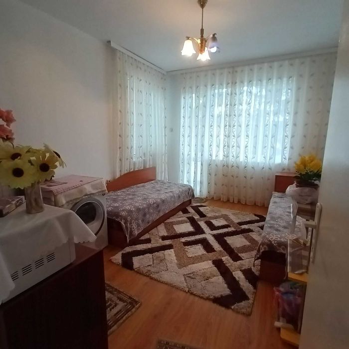 Продава се Многостаен апартамент в Омуртаг - 110 кв.м за 974 €/кв.м - Снимка #12