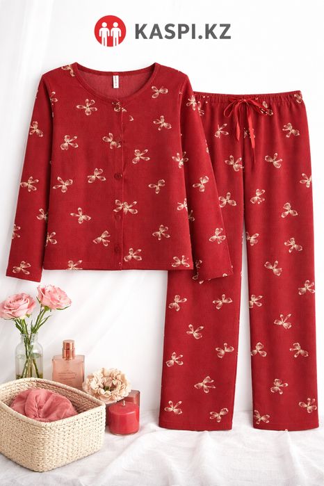 комплект пижама.