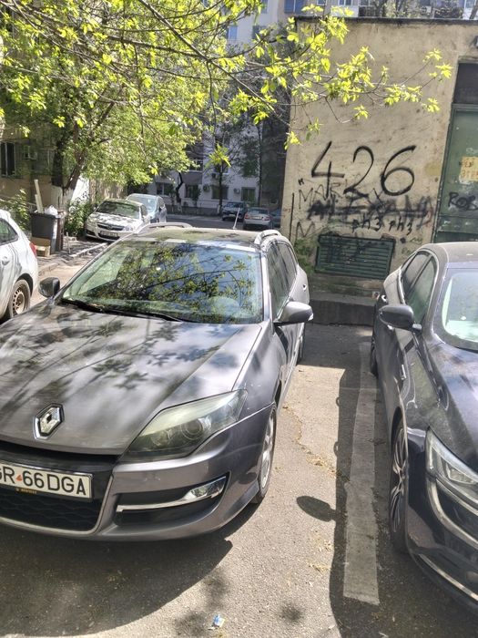 Vând Renault Laguna 2014