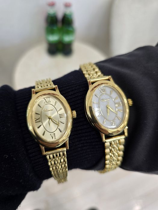 Женские классические часы Шопард.
Золото 750