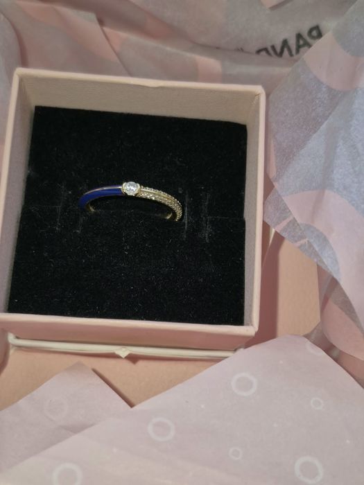 Продам кольцо Pandora, 16 размер