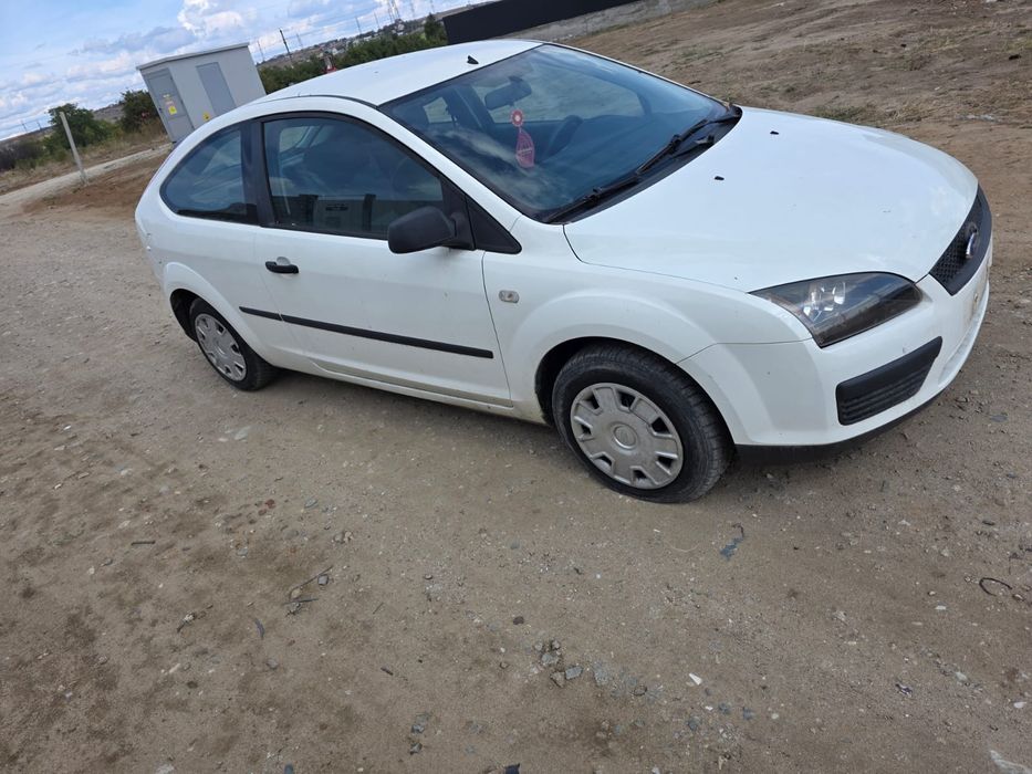 Dezmembrez ford focus 2 1.6 tdci