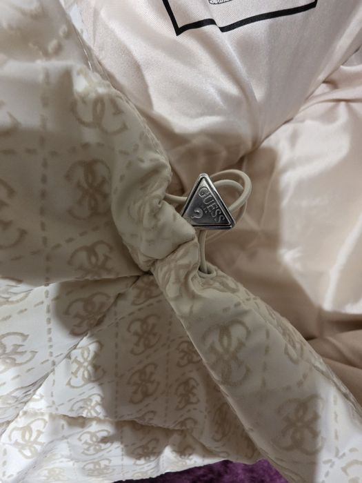 Guess  оригинално яке