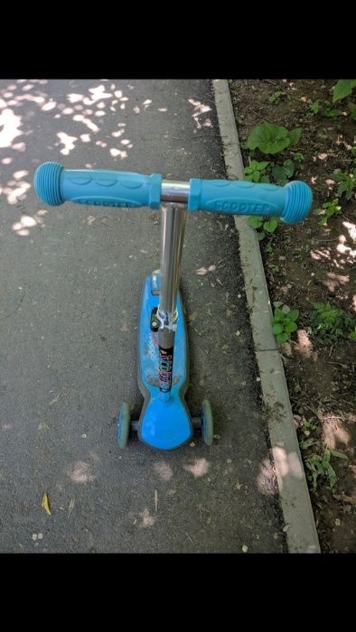 Самокат детский, станция метро Москва