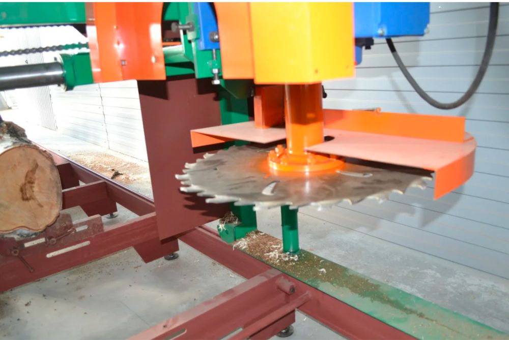 Продаю пилу дисковую ПДПУ-600