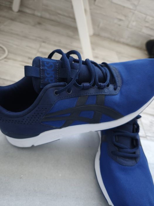 Vând Asics Gel Lyte Runner – noi, nepurtati - mărime 42 (bărbați)